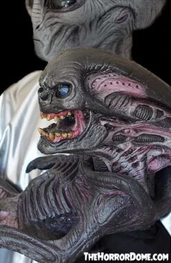 "Alien Xenomorph Puppet" HD Studios Halloween Prop