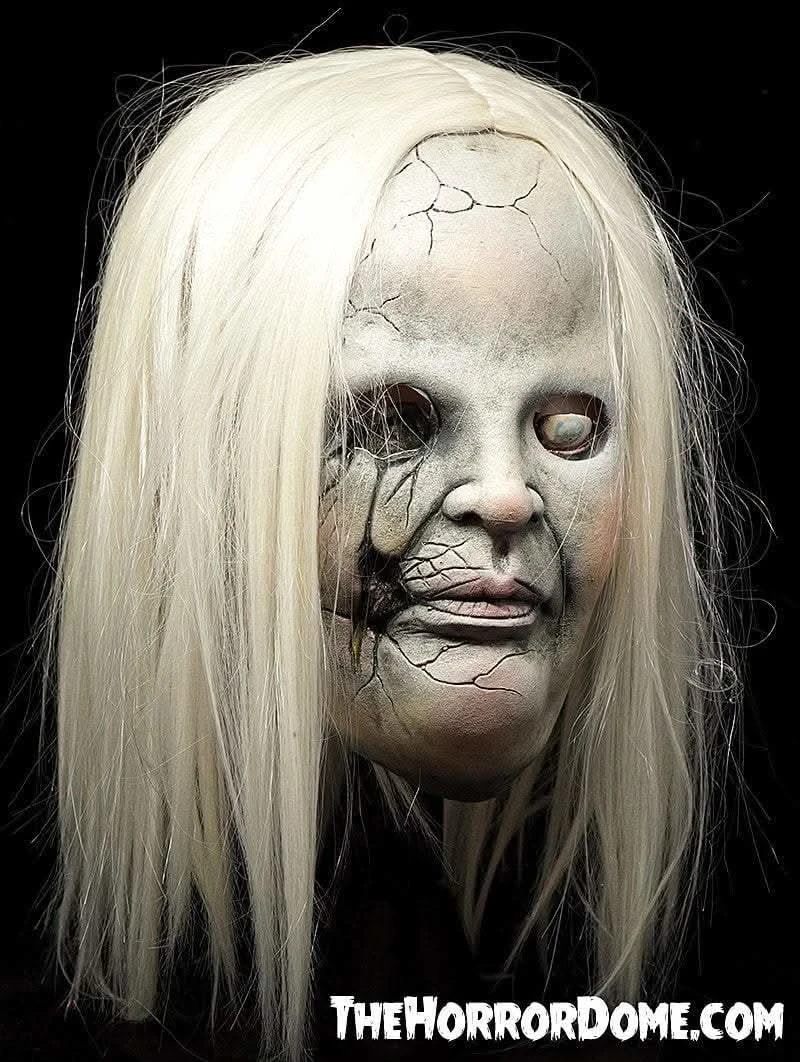 "Creepy Cora" HD Comfort Mask 3 "Creepy Cora" HD Comfort Mask