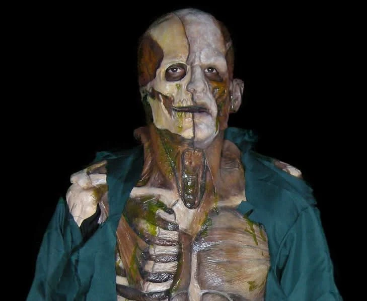 "Decayed Zombie" HD Studios Pro Costume 4 "Decayed Zombie" HD Studios Pro Costume - Image 2